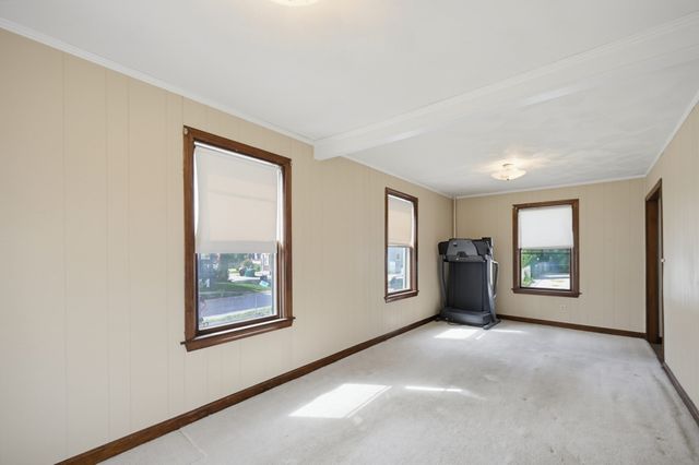 101 Fisher St, North Attleboro, MA 02760