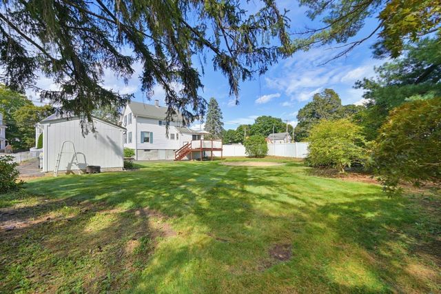 101 Fisher St, North Attleboro, MA 02760