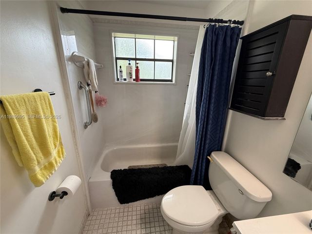 2381 SW 70th Avenue 49, Davie, FL 33317