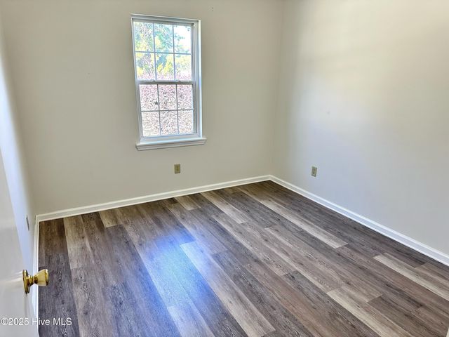 303 Tundra Place, Jacksonville, NC 28540