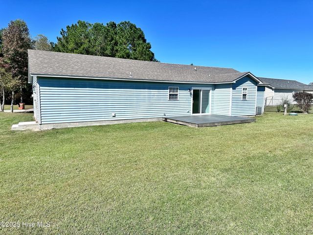 303 Tundra Place, Jacksonville, NC 28540