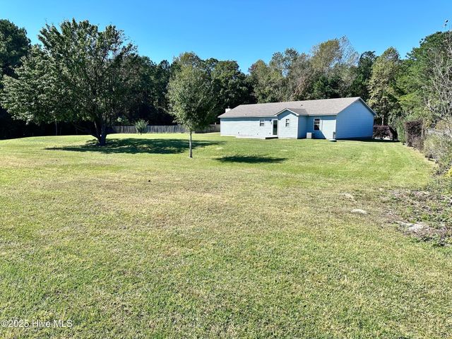 303 Tundra Place, Jacksonville, NC 28540