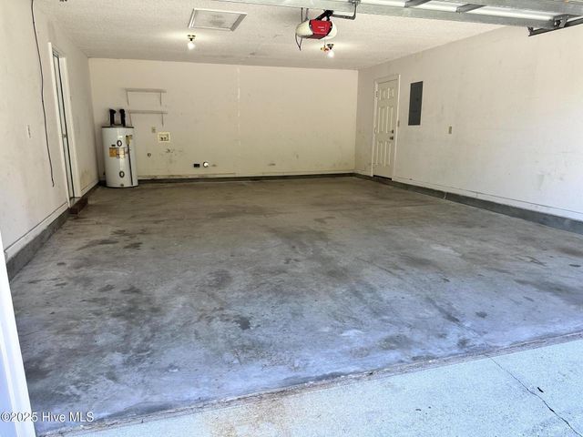 303 Tundra Place, Jacksonville, NC 28540