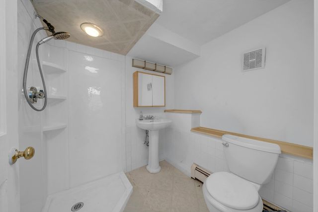 67 Boundary St, Brockton, MA 02302