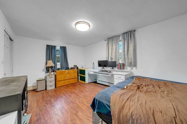 67 Boundary St, Brockton, MA 02302