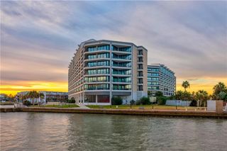 1000 N Station 301, Port Aransas, TX 78373