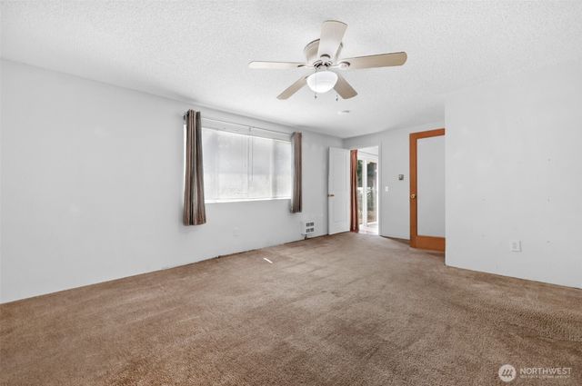 3330 120th Street SE, Everett, WA 98208