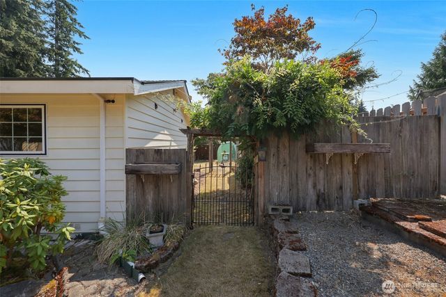 3330 120th Street SE, Everett, WA 98208