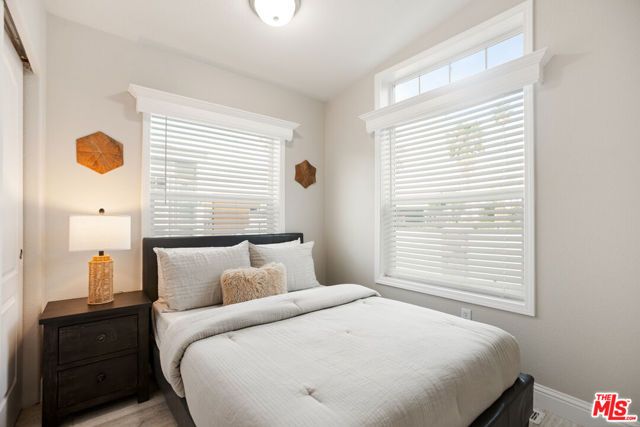 8250 Lankershim Boulevard 29, North Hollywood (los Angeles), CA 91605