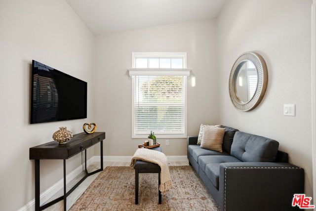 8250 Lankershim Boulevard 29, North Hollywood (los Angeles), CA 91605