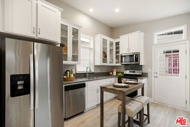 8250 Lankershim Boulevard 29, North Hollywood (los Angeles), CA 91605