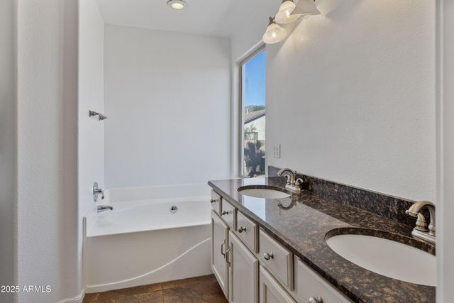 1710 W HIDDENVIEW Drive, Phoenix, AZ 85045