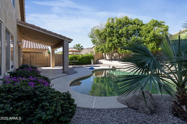 1710 W HIDDENVIEW Drive, Phoenix, AZ 85045