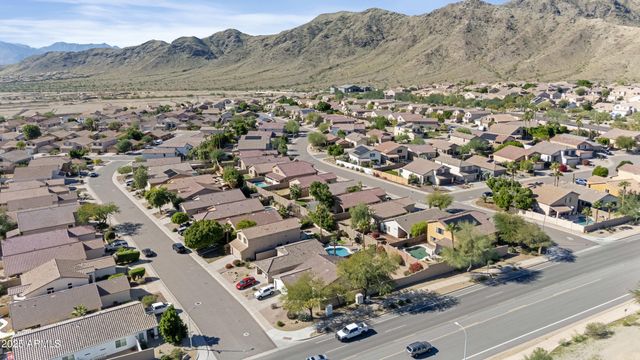 1710 W HIDDENVIEW Drive, Phoenix, AZ 85045