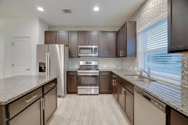 9015 Looksee LN, Austin, TX 78744
