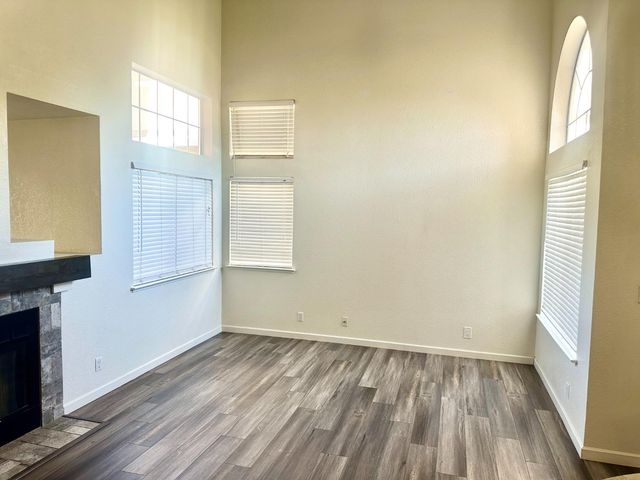 4013 Honey Rose Pl, Antelope, CA 95843