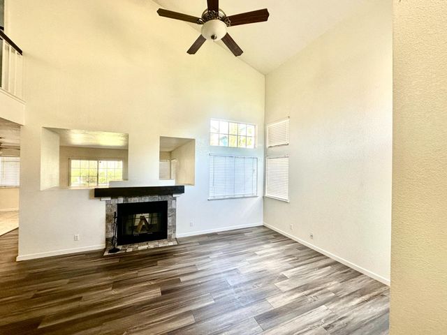 4013 Honey Rose Pl, Antelope, CA 95843