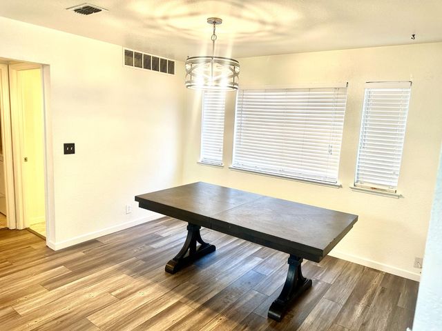 4013 Honey Rose Pl, Antelope, CA 95843