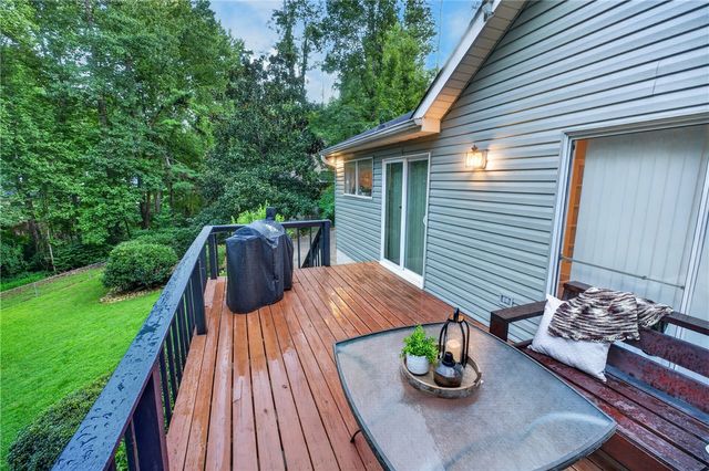 1509 Winding Way, Taylors, SC 29687