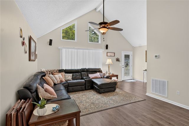 1509 Winding Way, Taylors, SC 29687