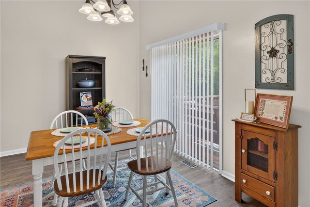 1509 Winding Way, Taylors, SC 29687