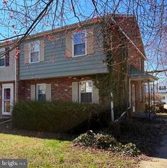 719 CUMBERLAND AVENUE, Chambersburg, PA 17201