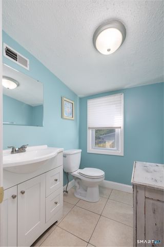 4 Rosemont Avenue, Bristol, CT 06010