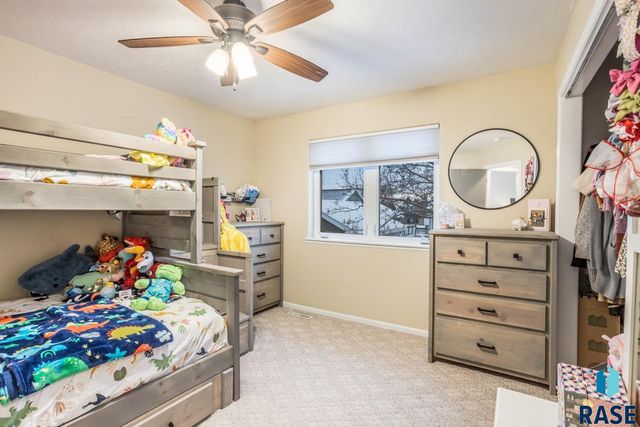 901 E Pine St Street, Brandon, SD 57005