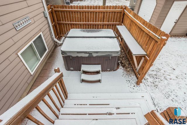 901 E Pine St Street, Brandon, SD 57005