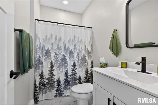 49 WESTWOOD Lane, Springfield, IL 62711