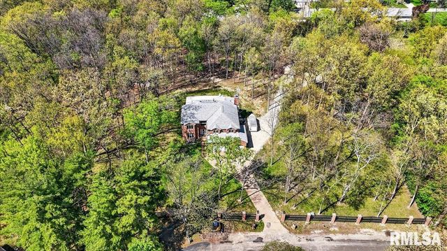 49 WESTWOOD Lane, Springfield, IL 62711