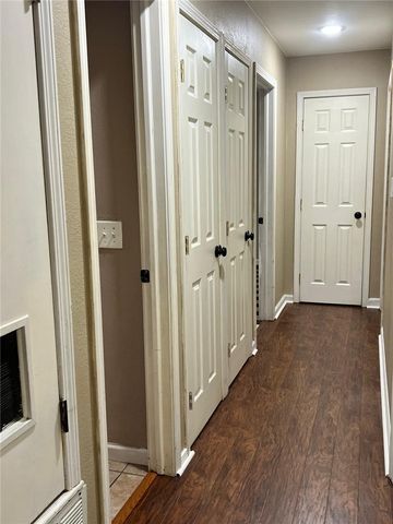 1502 White Road, Springdale, AR 72762