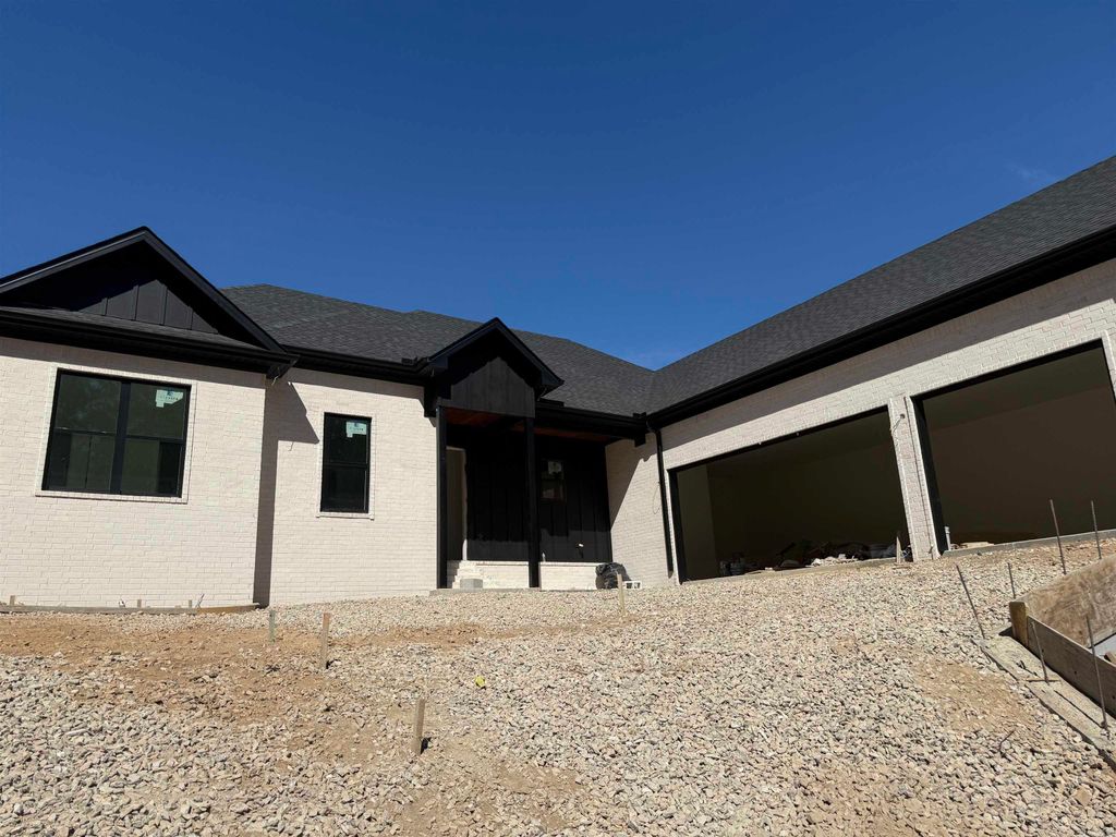 19 Purista Lane, Hot Springs Village, AR 71909