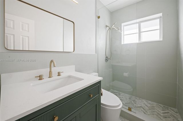 7315 Byron Ave 10, Miami Beach, FL 33141