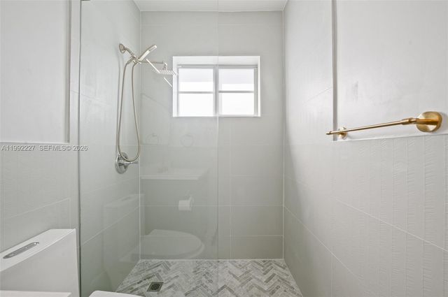 7315 Byron Ave 10, Miami Beach, FL 33141