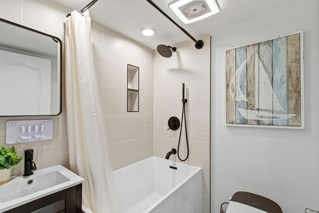 6 Mahogany Run, Laguna Hills, CA 92679