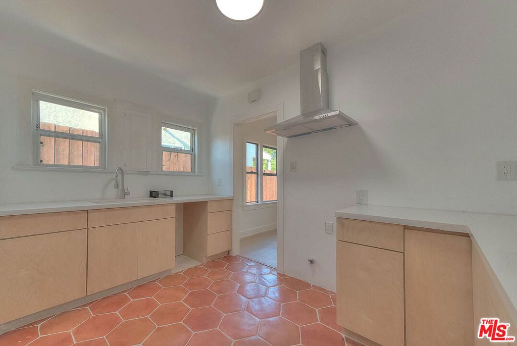 Image 14 of property listing at 1361 Keniston Avenue, Los Angeles, CA 90019