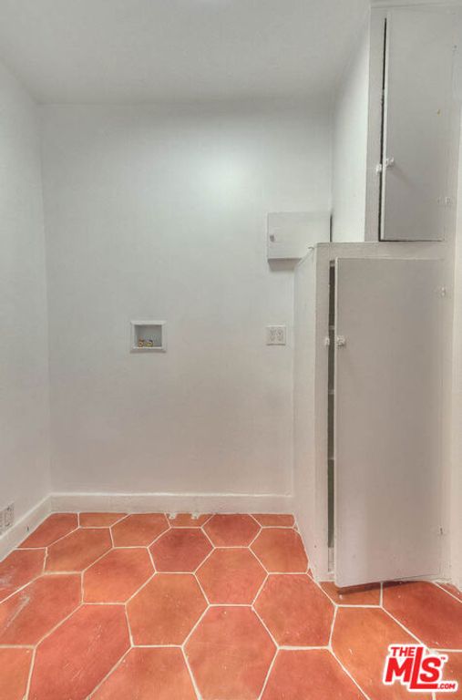 Image 47 of property listing at 1361 Keniston Avenue, Los Angeles, CA 90019