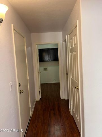 1301 E Briarwood Terrace, Phoenix, AZ 85048