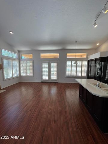 1301 E Briarwood Terrace, Phoenix, AZ 85048