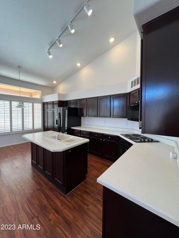 1301 E Briarwood Terrace, Phoenix, AZ 85048