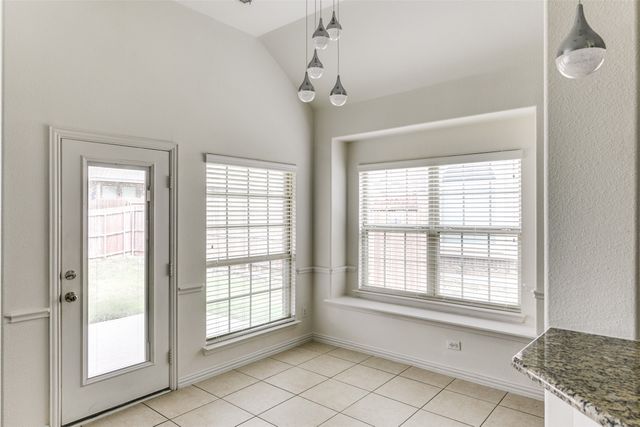 123 Quail Run Road, Red Oak, TX 75154