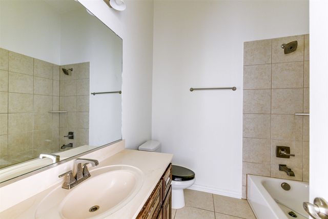 123 Quail Run Road, Red Oak, TX 75154