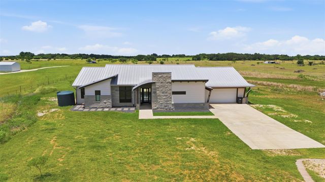 374 County Road 236, Florence, TX 76527