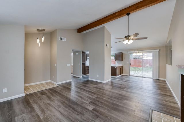 3864 N Forestiere Avenue, Fresno, CA 93722