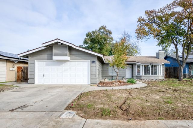 3864 N Forestiere Avenue, Fresno, CA 93722