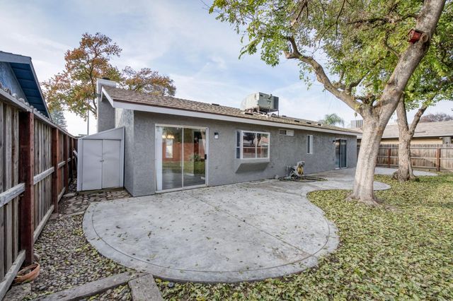 3864 N Forestiere Avenue, Fresno, CA 93722