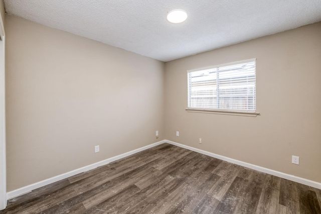 3864 N Forestiere Avenue, Fresno, CA 93722