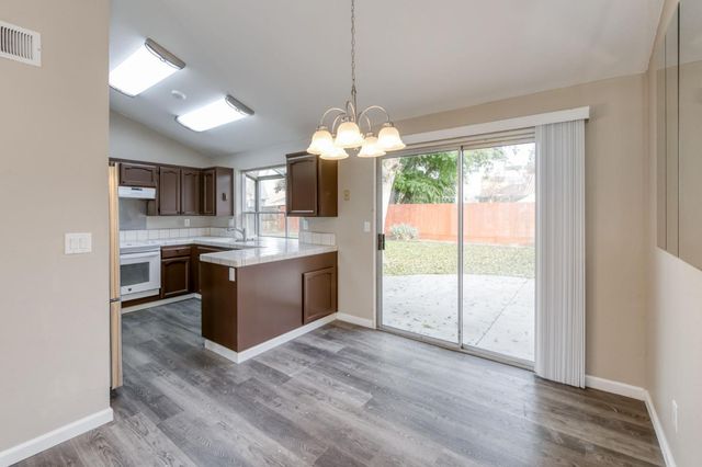 3864 N Forestiere Avenue, Fresno, CA 93722