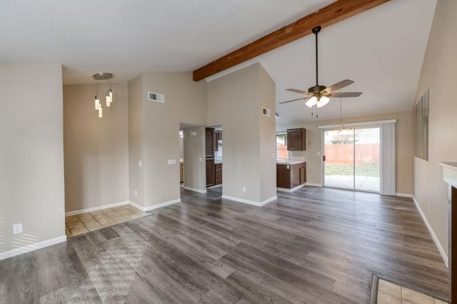 3864 N Forestiere Avenue, Fresno, CA 93722